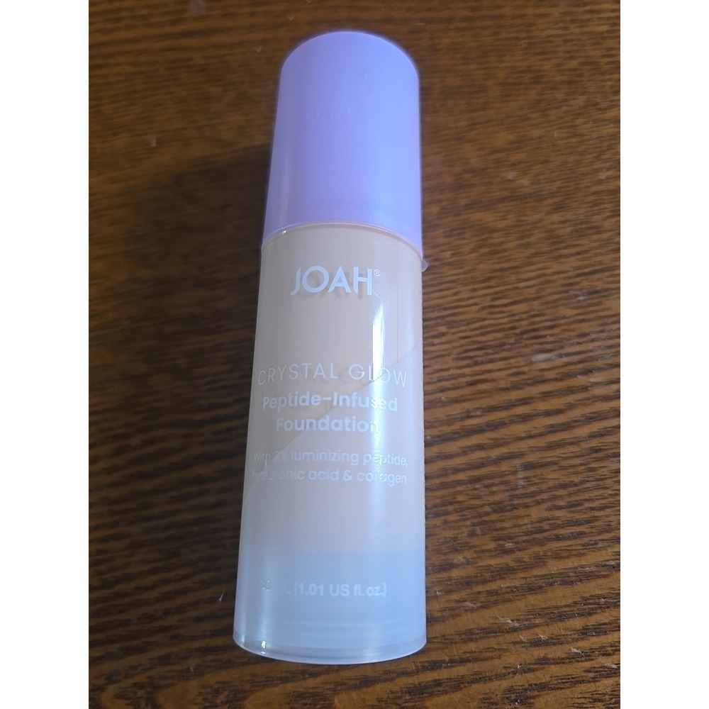Joah Foundation Crystal Glow Peptide Infused‎ Collagen Very Fair Cool FN020